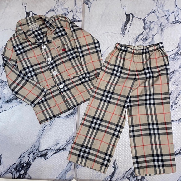 Burberry Other - Burberry Kids Nova Check Pajama set in EUC! 💯% cotton Generous size 4 youth 🔥